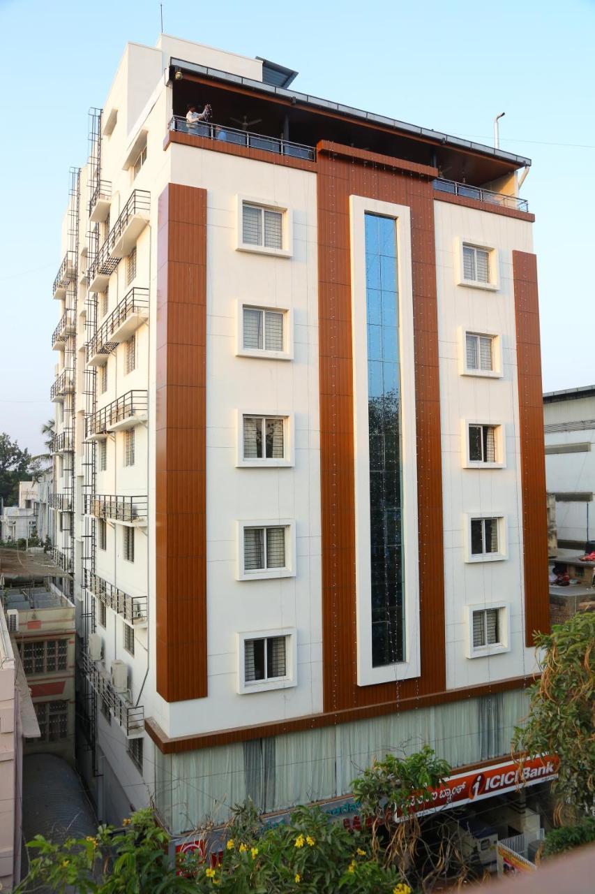Hotel U.T.Elegance Bengalúr Exteriér fotografie
